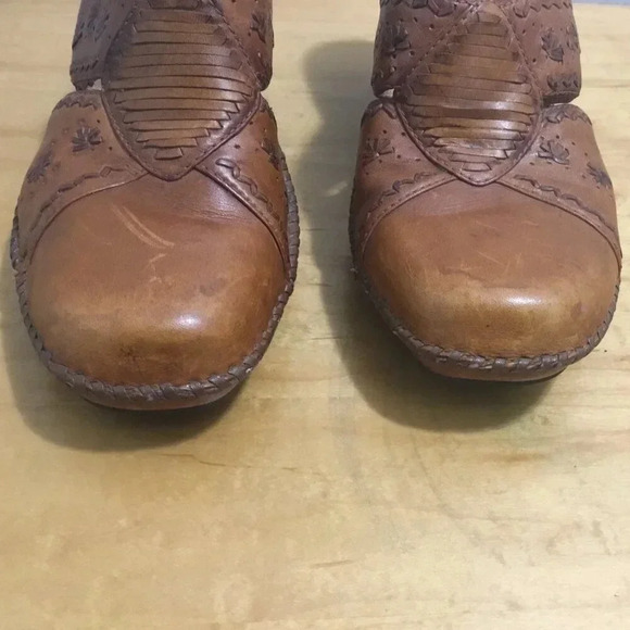 Clarks Artisan  9 M Leather Wedge Mules Chestnut Brown Women's Slip On Shoe - Picture 7 of 11